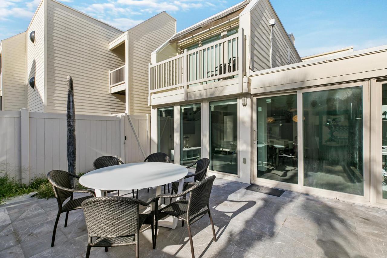 Upscale Modern Villa Private W Terrace In Bahia Mar Beachfront Resort, Heated Pool! South Padre Island Zewnętrze zdjęcie